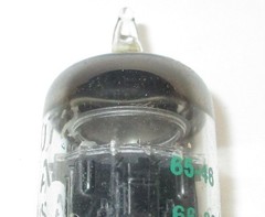 GE JG 6072A Tubes Two Mica Short Black Ribbed Plate Halo Foil Getter NOS Pair