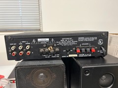 Optimus STA-20 AM/FM Stereo Receiver 31-1979 with speakers and antenna