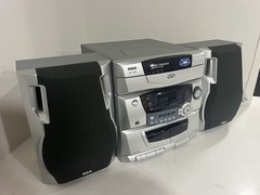 RCA RS1286 5-Disc CD Changer Stereo System w/ Dual Cassette Deck. TESTED